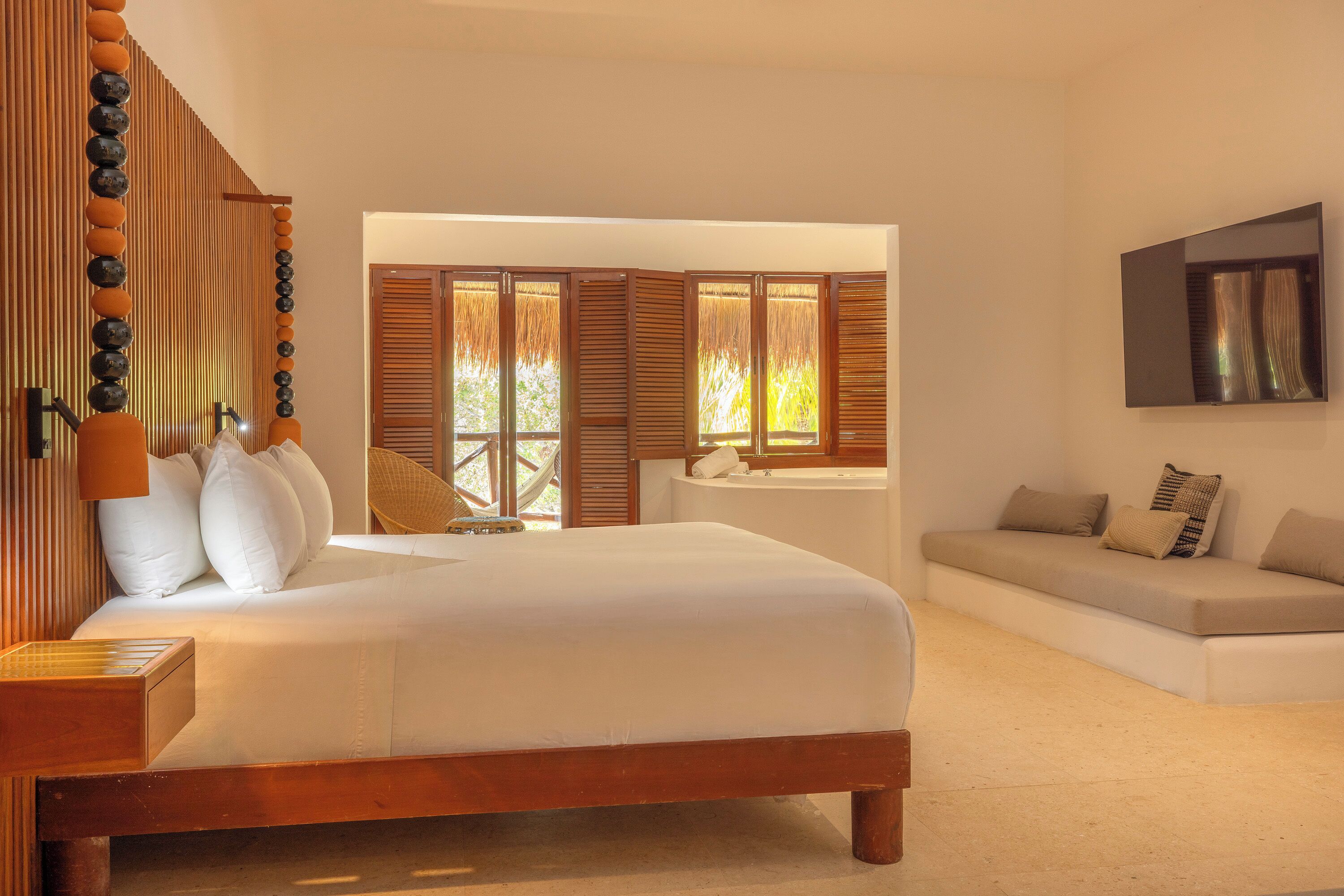 Suite superior, hidromasaje | Ropa de cama de alta calidad y caja de seguridad en la habitación 