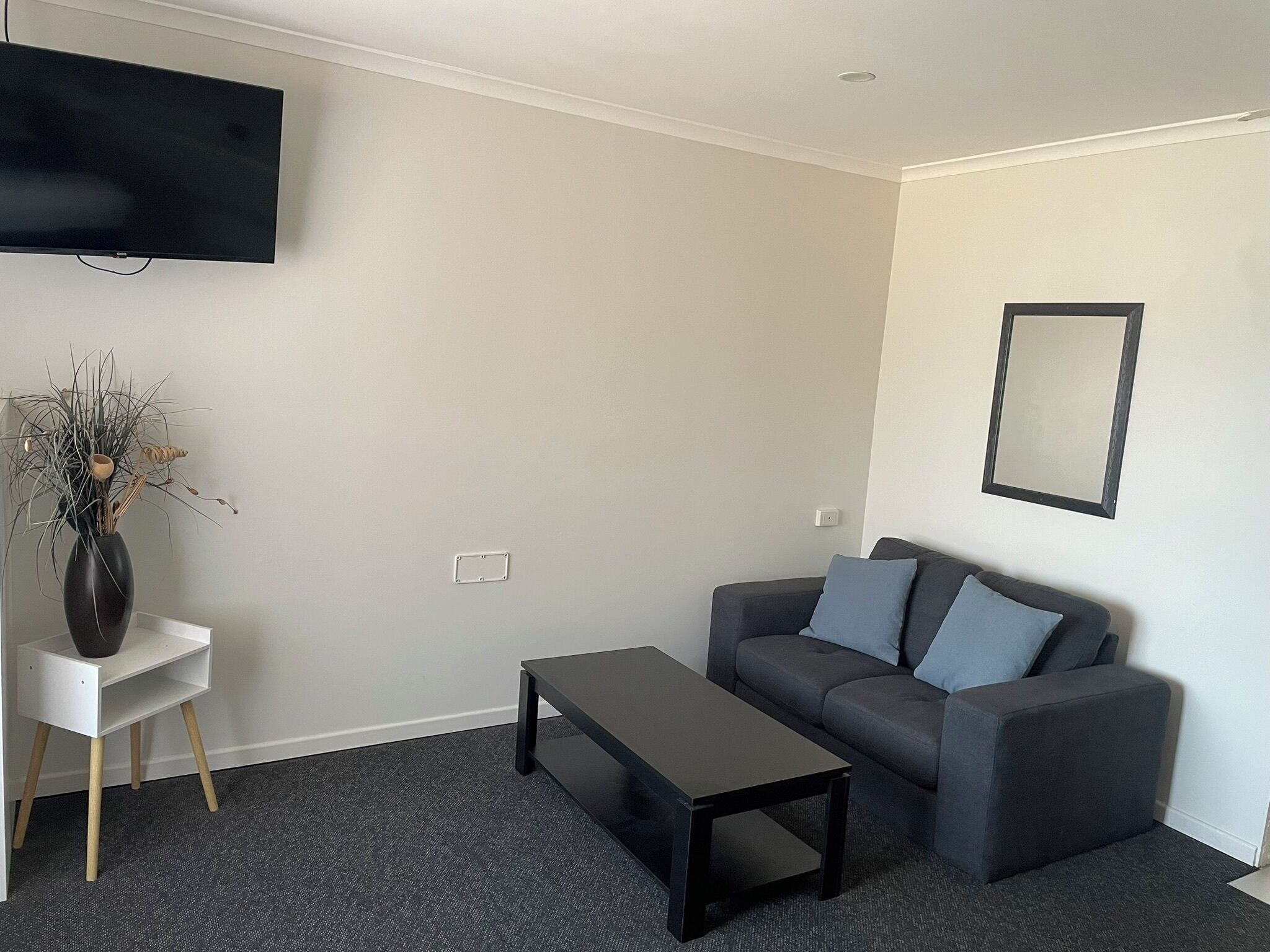 king room with spa bath-located 1st floor (no elevator) | 1 bedroom, desk, laptop workspace, iron/ironing board