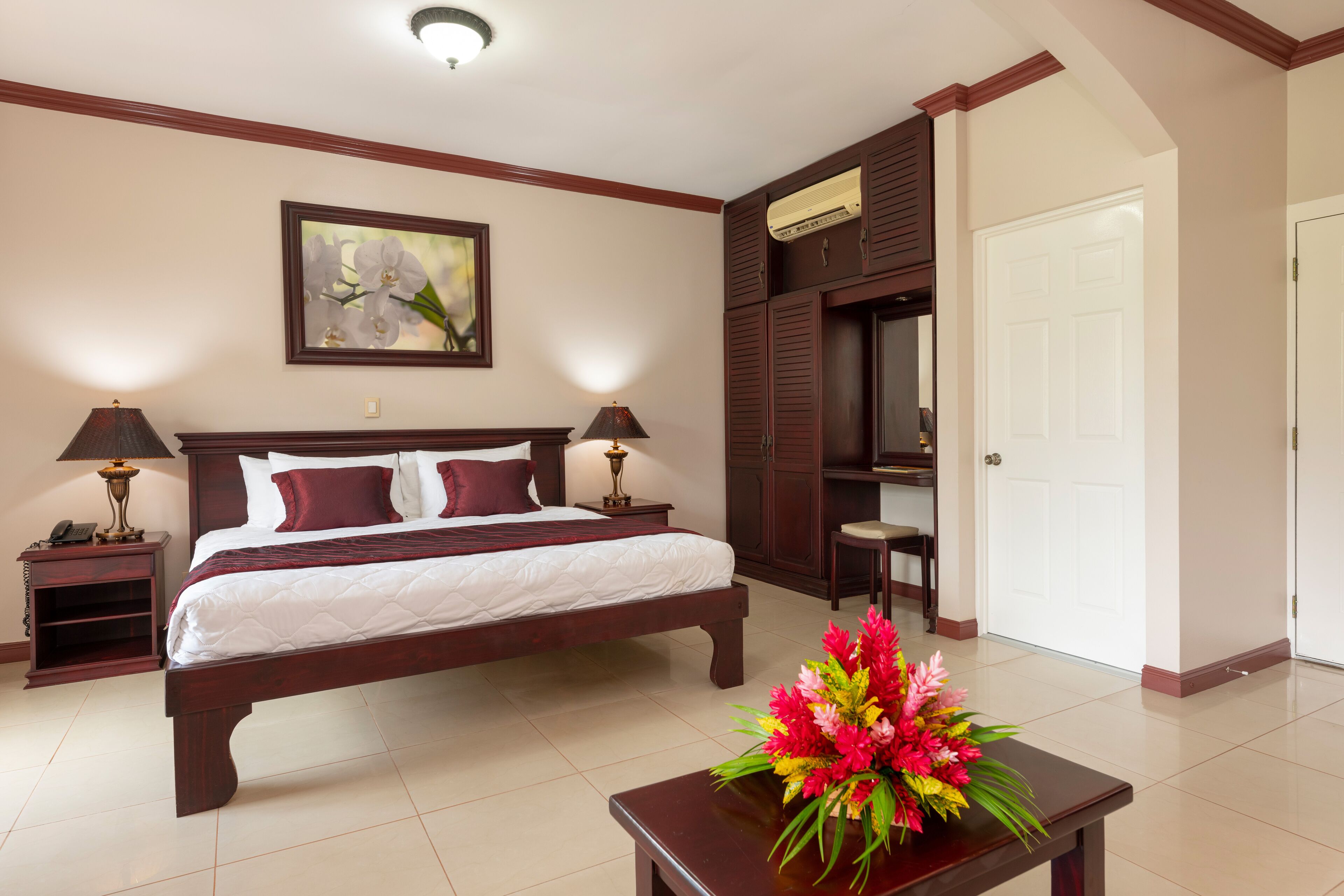junior suite, balcony | 1 bedroom, in-room safe, blackout curtains, free wifi