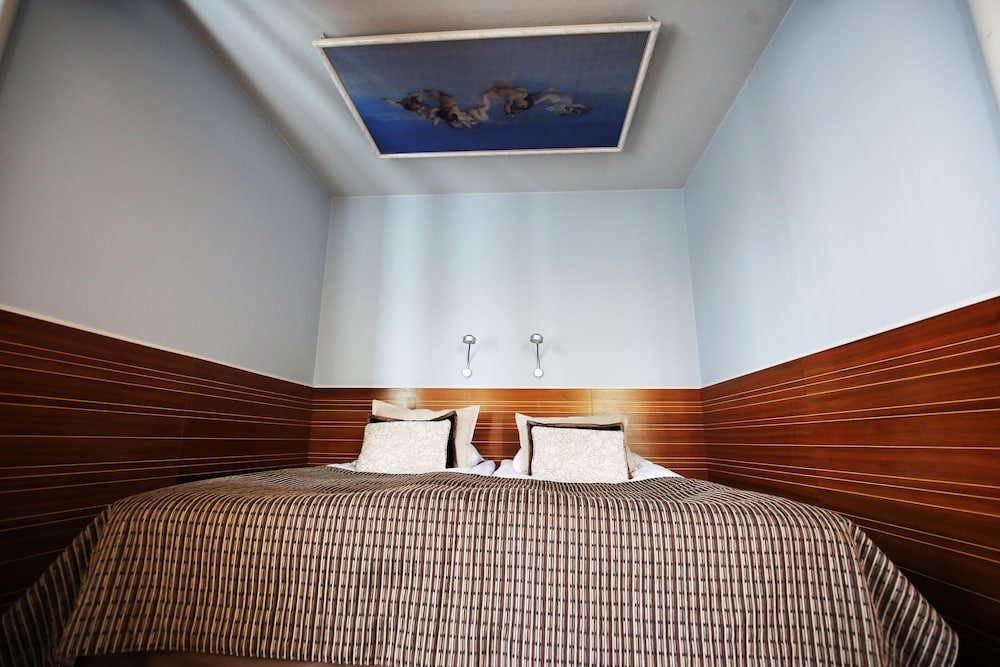 Boutique Hotel Yöpuu by null