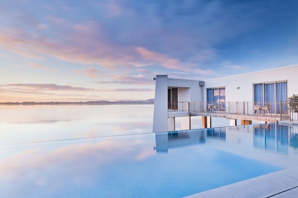 Outdoor pool, sun loungers