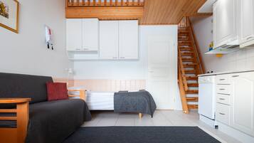 Economy-Studio, Küche (Loft, Sauna) | Schallisolierte Zimmer, kostenlose Babybetten, kostenloses WLAN
