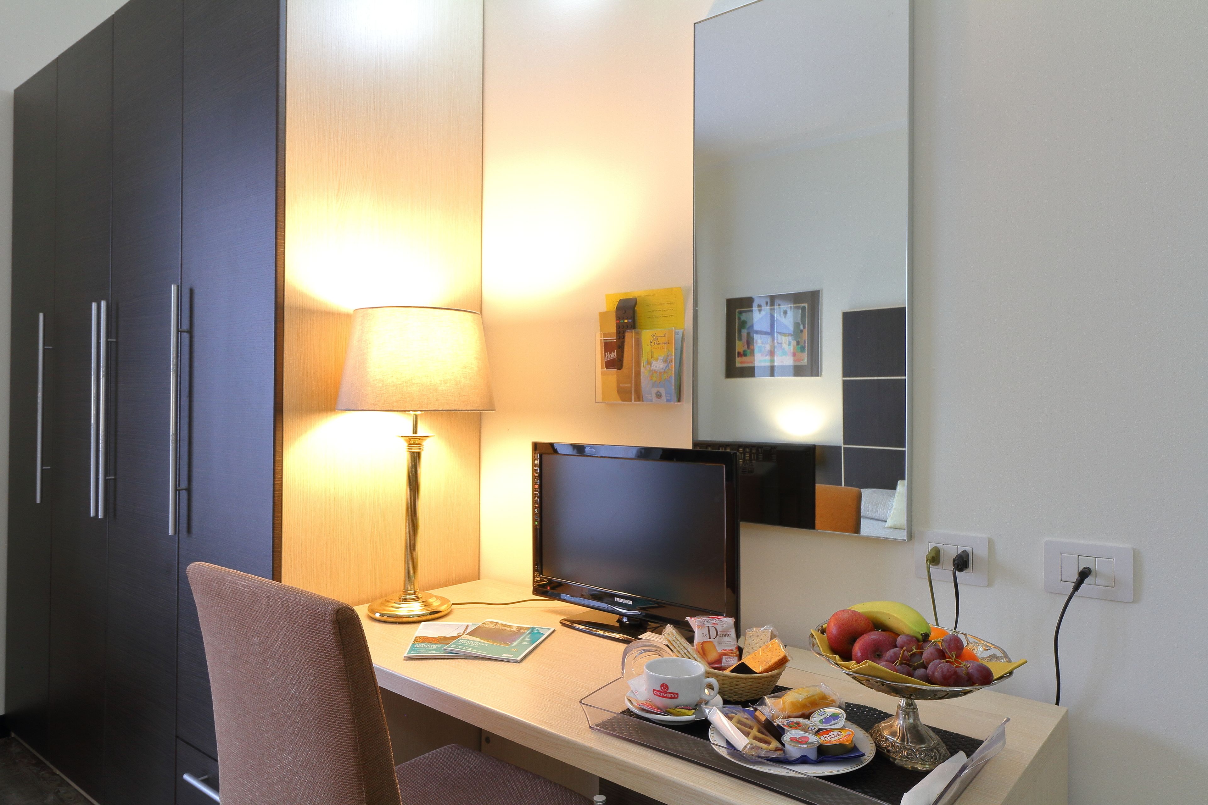 standard double room | view from room