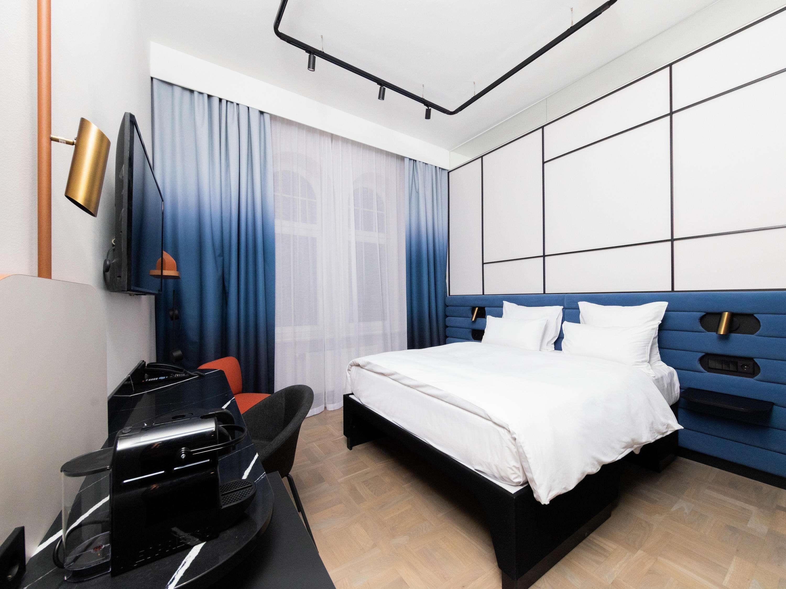 Comfort Double Room (Tribe Essential) | Hypo-allergenic bedding, in-room safe, desk, laptop workspace