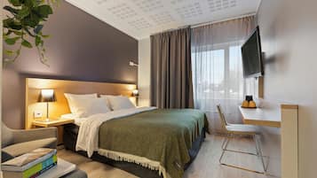 Phòng Tiêu chuẩn, 1 giường đôi, không hút thuốc | Nệm có lớp đệm bông, bàn, nôi/giường cho trẻ sơ sinh (phụ phí)