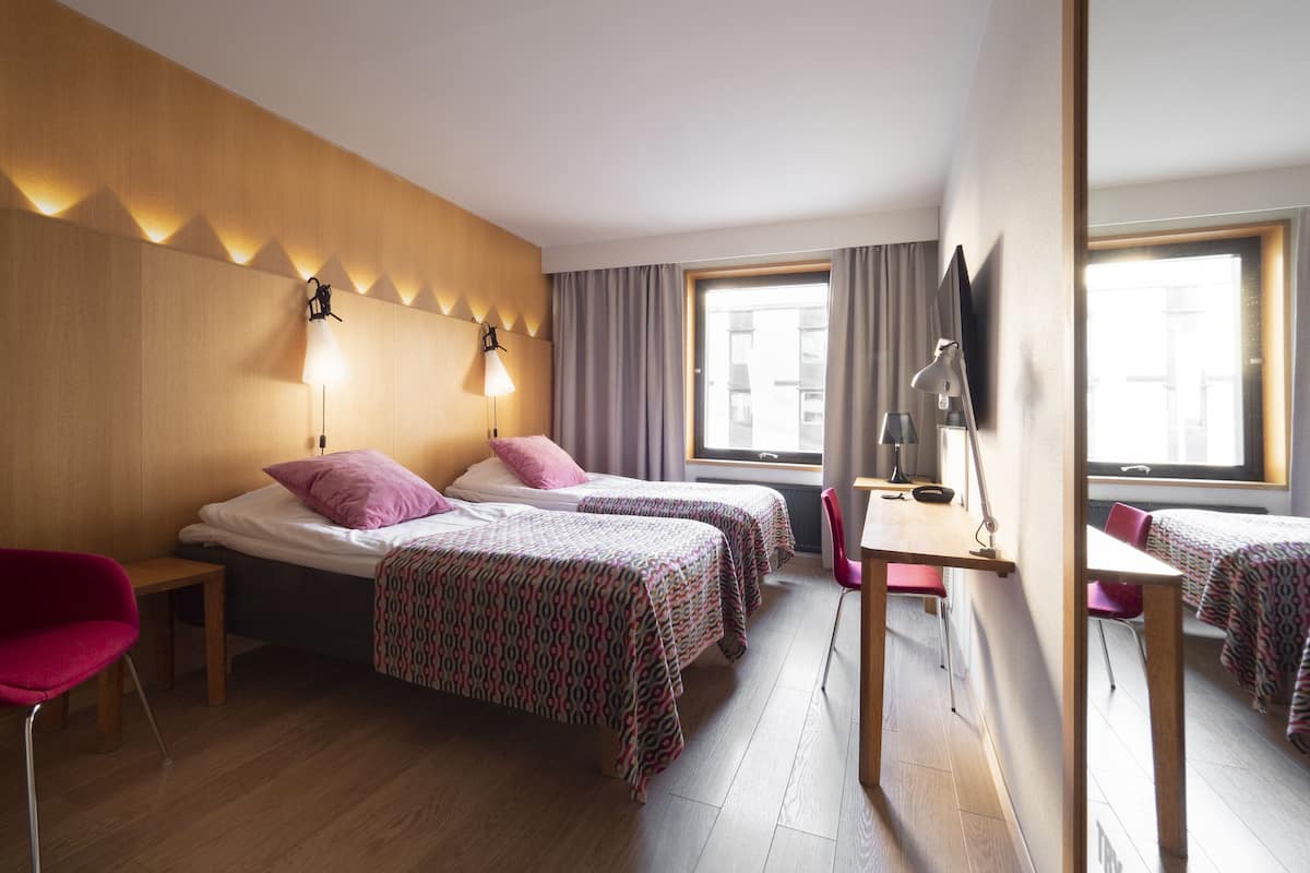 İki Ayrı Yataklı Oda | Kaliteli yatak takımı, Select Comfort yatak, ayrı ayrı dekore edilmiş