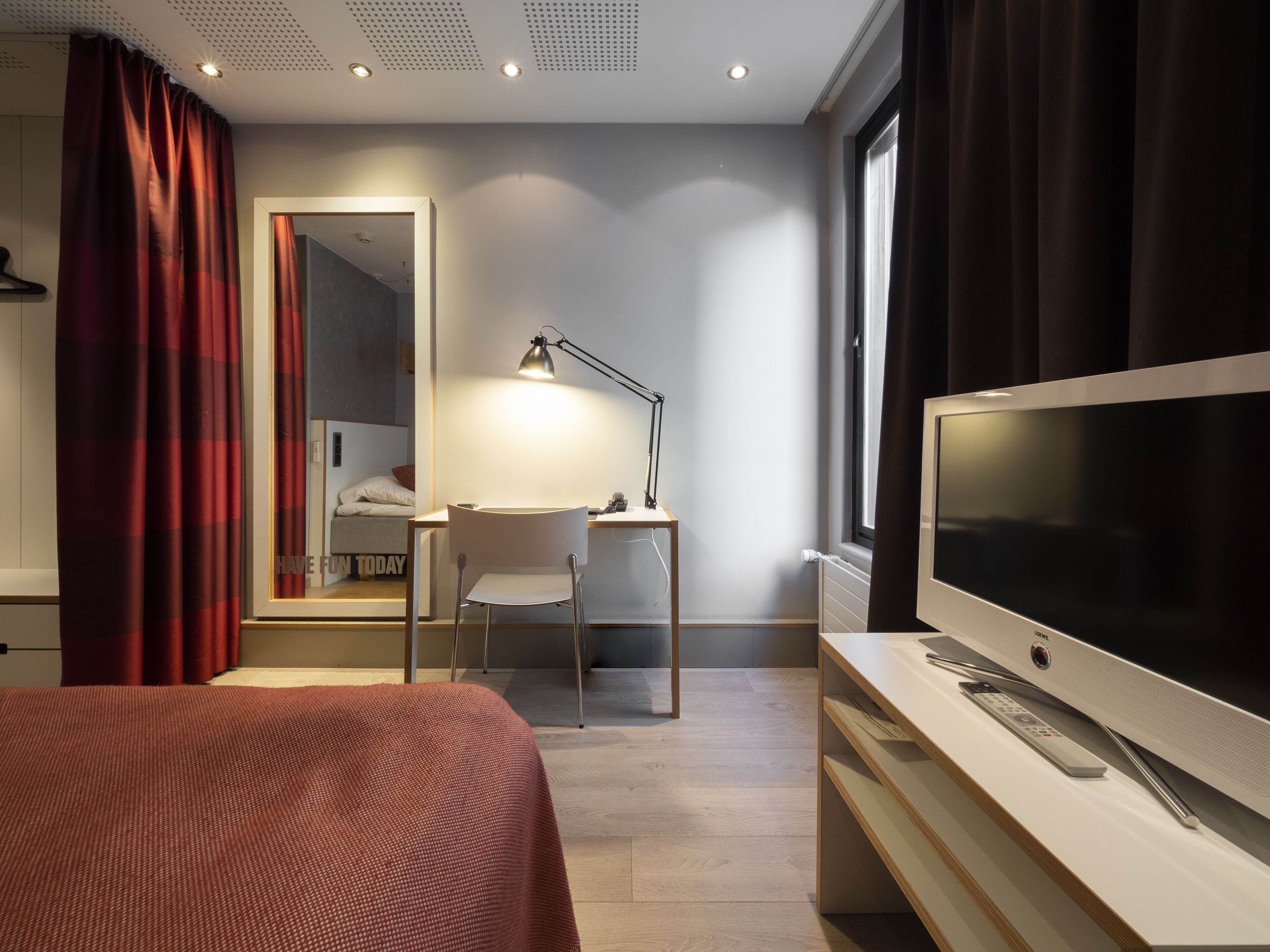 premium bedding, select comfort beds, individually decorated, desk