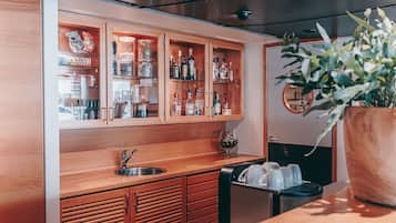 Bar (in der Unterkunft)