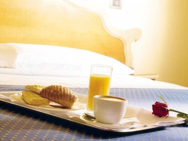 Down duvets, minibar, in-room safe, desk