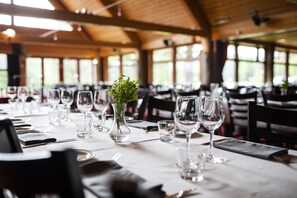 Breakfast and dinner served, Regional cuisine - Lapland Hotels Akashotelli (Kolari)