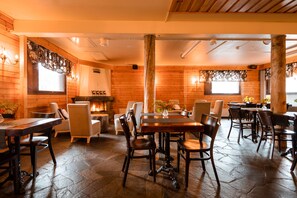Lounge - Lapland Hotels Akashotelli (Kolari)