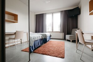 1 bedroom, desk, laptop workspace, blackout curtains