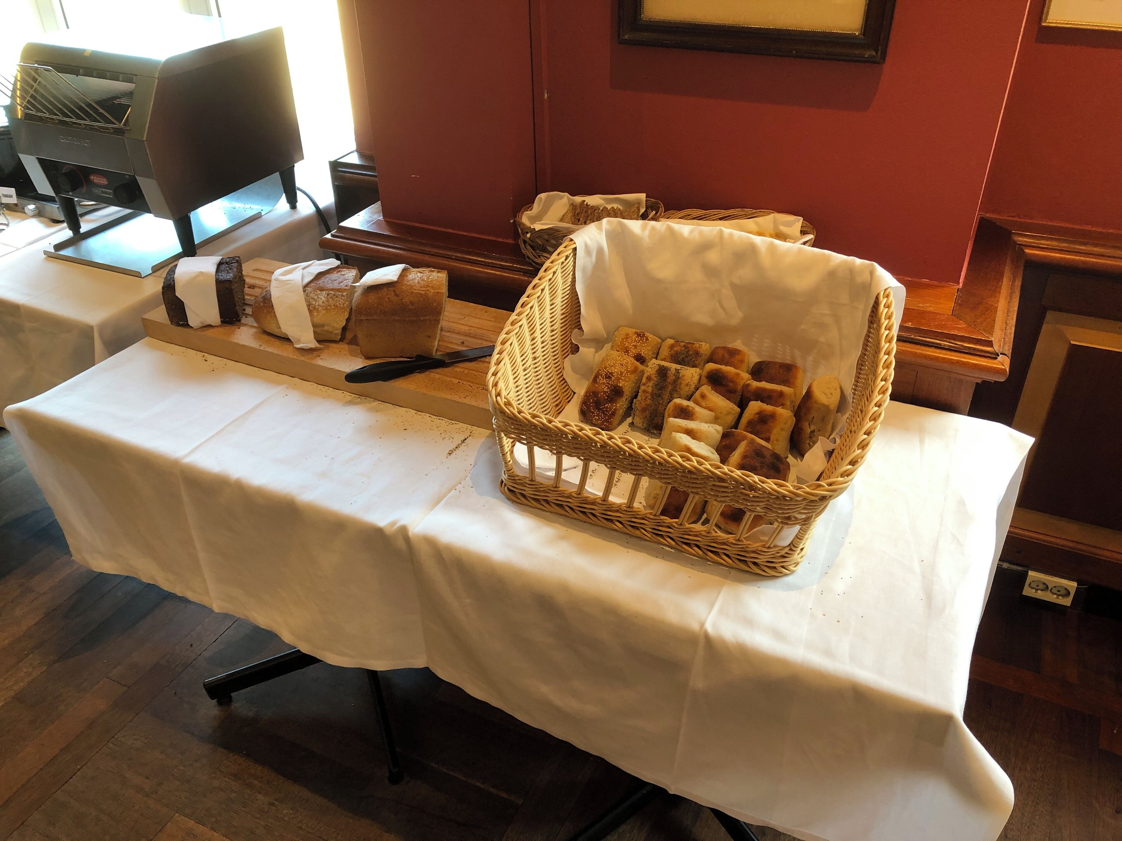 free daily on-the-go breakfast