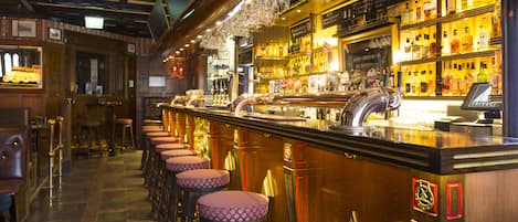 Dinner served, international cuisine