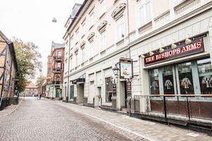 Entrada al alojamiento