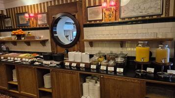 Free daily on-the-go breakfast