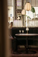 Breakfast, lunch, dinner served; Regional cuisine