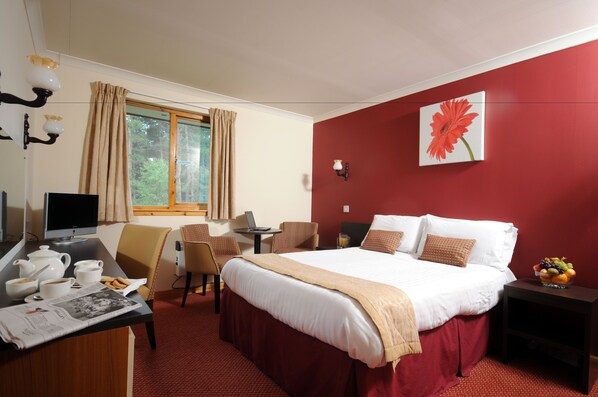 Desk, free WiFi, bed sheets, wheelchair access - Highlander Hotel (Newtonmore)
