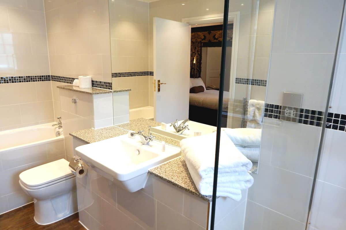 room (four poster ) | bathroom | free toiletries, hair dryer, towels