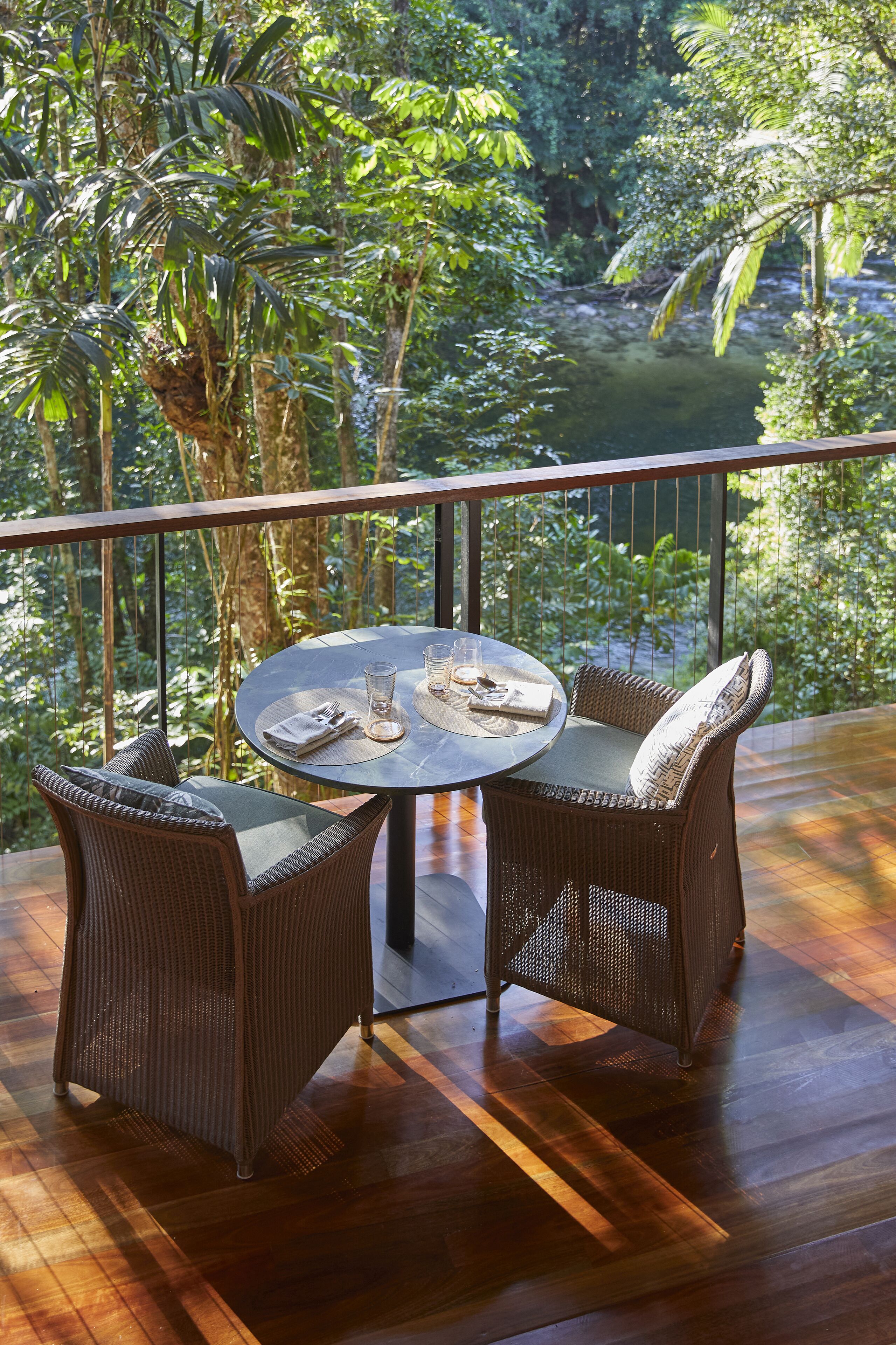 Free daily full breakfast 