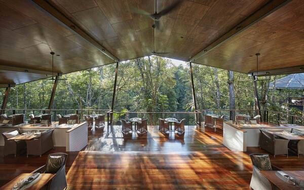 Silky Oaks Lodge, Beckons
