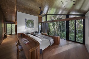 Daintree Pavilion | Premium-sengetøj, minibar, pengeskab på værelset, strygejern/strygebræt