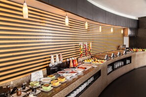 Buffet breakfast for a fee on weekdays - NH Collection Mexico City Santa Fé (Mexico City)