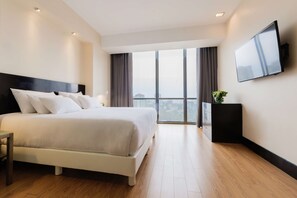 Literie hypoallergénique, couette en duvet d'oie, minibar