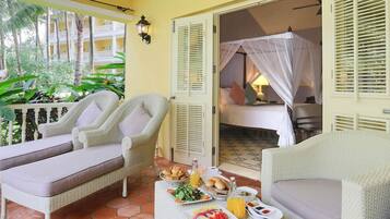 Villa, 1 Double Bed, Oceanfront (La Veranda) | Premium bedding, down duvets, minibar, in-room safe