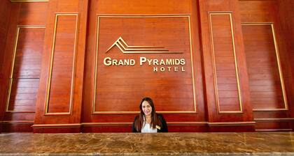 Grand Pyramids Hotel