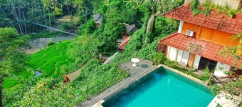 Puri Bunga Resort & Spa