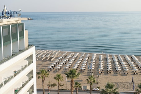 Exterior. Aquila Porto Rethymno