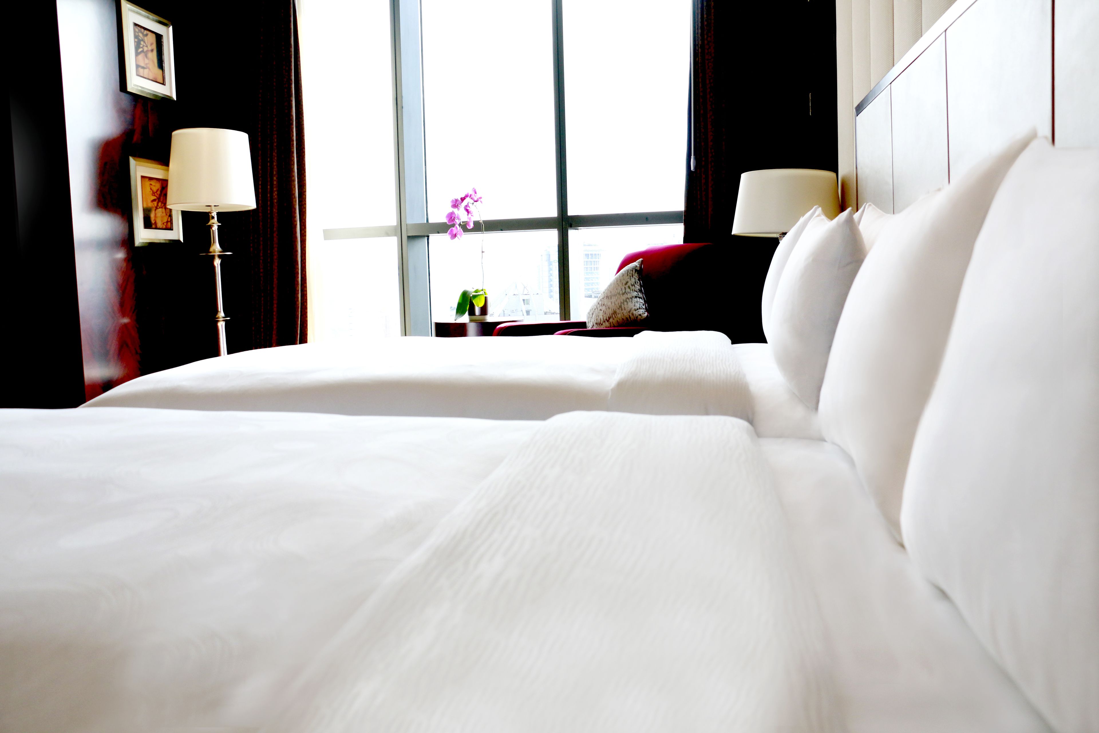 1 bedroom, egyptian cotton sheets, premium bedding, minibar