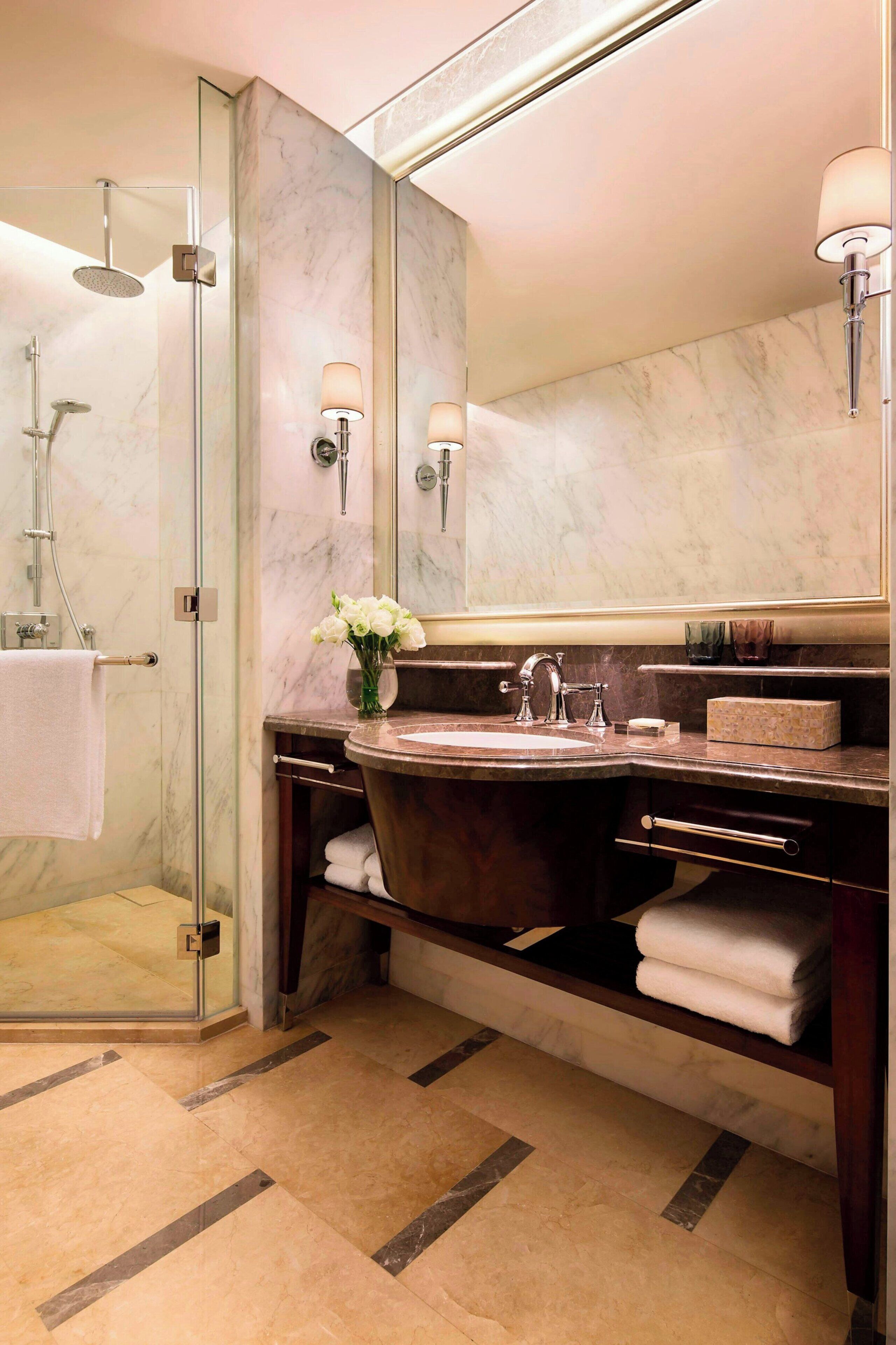 separate bathtub and shower, deep-soaking bathtub