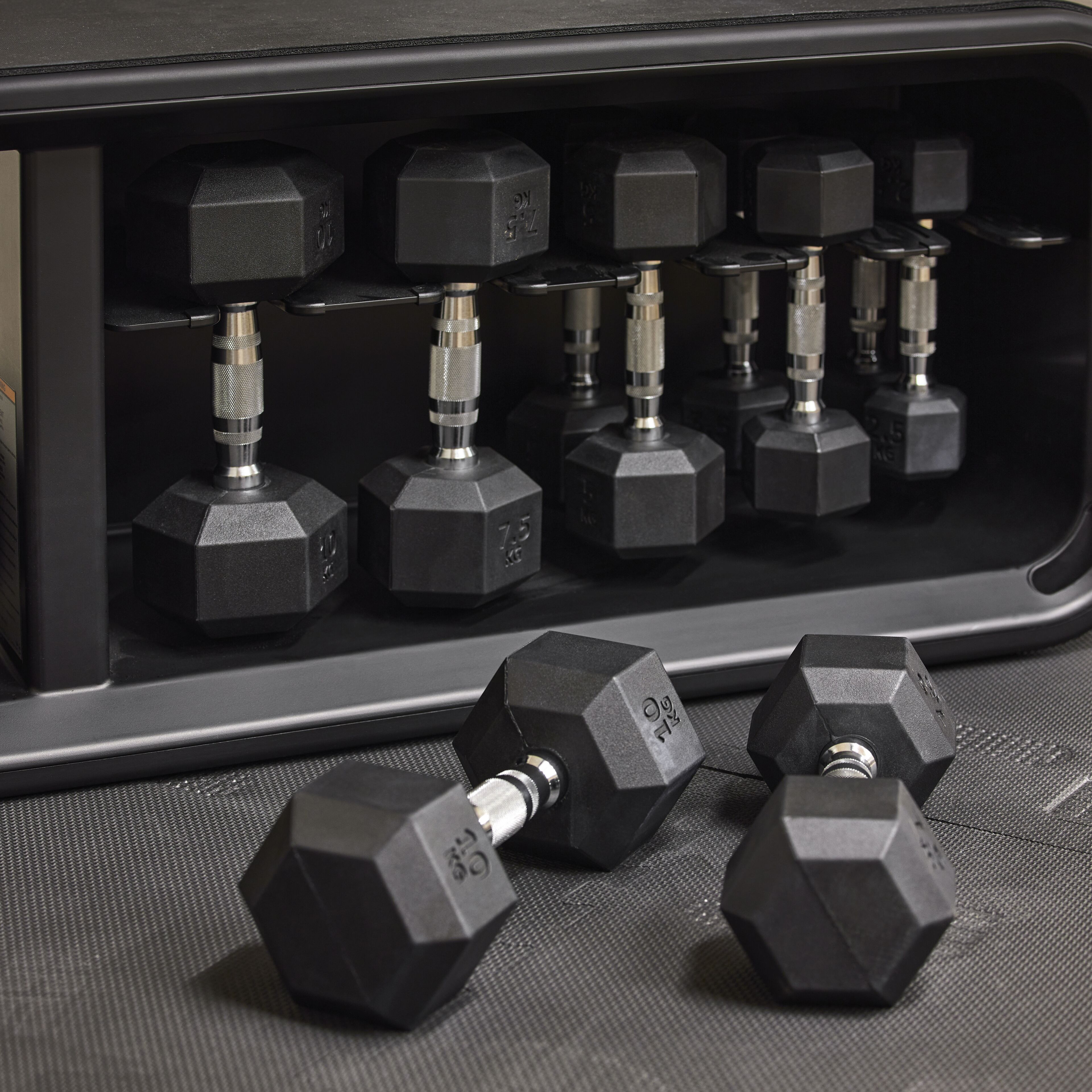 Photo - Base Lausanne - Contactless Check in