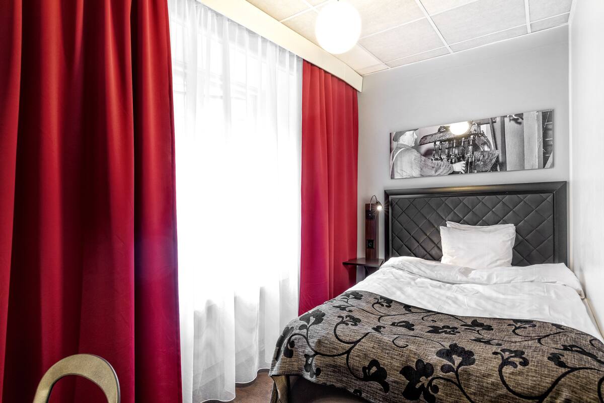 Standard Room, 1 Twin Bed | View from room