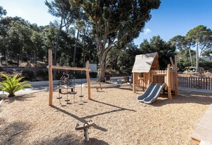 Aire de jeux - extérieure