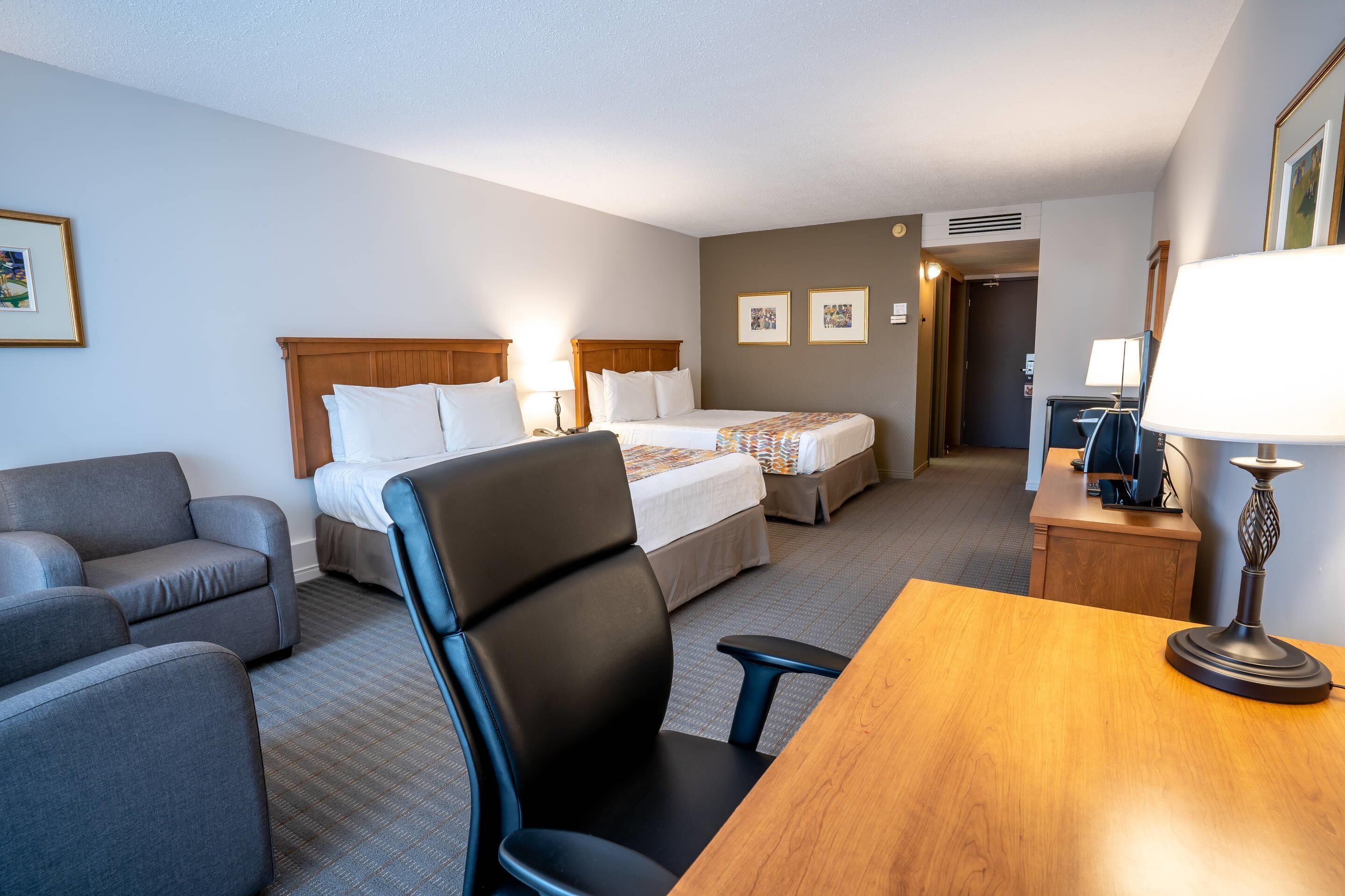 ห้องสแตนดาร์ด, เตียงควีนไซส์ 2 เตียง, ปลอดบุหรี่ | เครื่องนอนระดับพรีเมียม, โต๊ะทำงาน, ผ้าม่านกันแสง, เตารีด/โต๊ะรีดผ้า