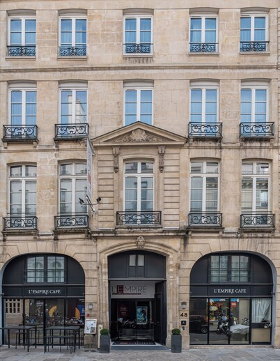 L'Empire Paris