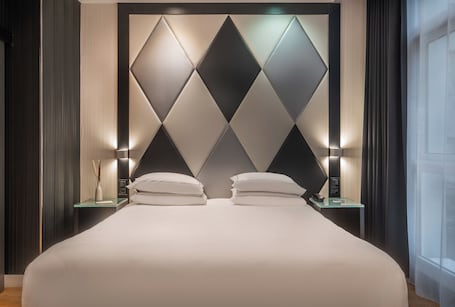 Deluxe Double Room | 1 bedroom, premium bedding, in-room safe, individually decorated