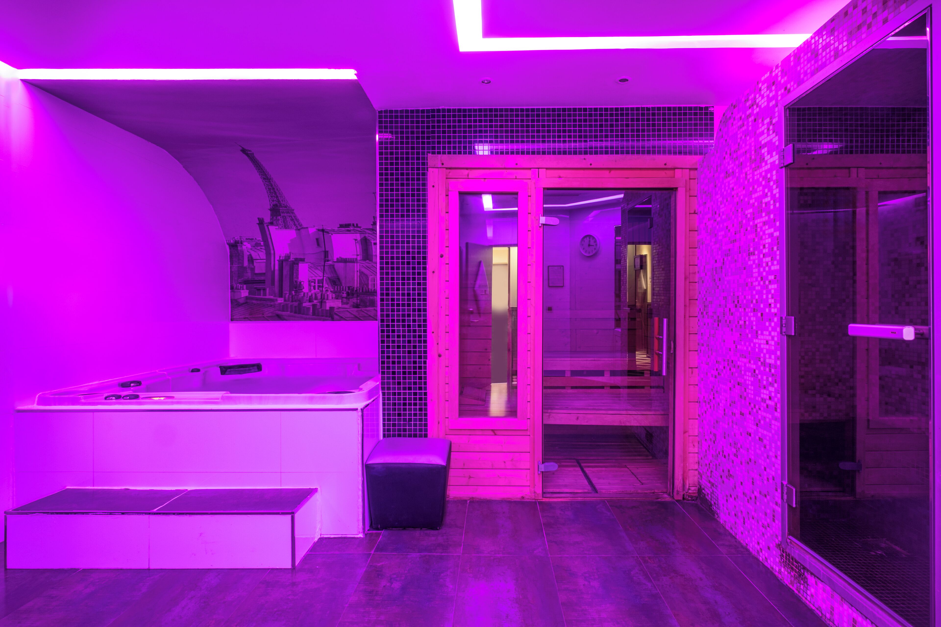 couples treatment room(s), massages