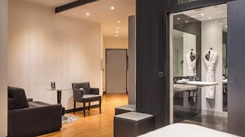 Deluxe Triple Room, Accessible