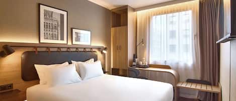 Chambre Supérieure, 1 grand lit | Bureau, rideaux occultants, Wi-Fi gratuit, draps fournis