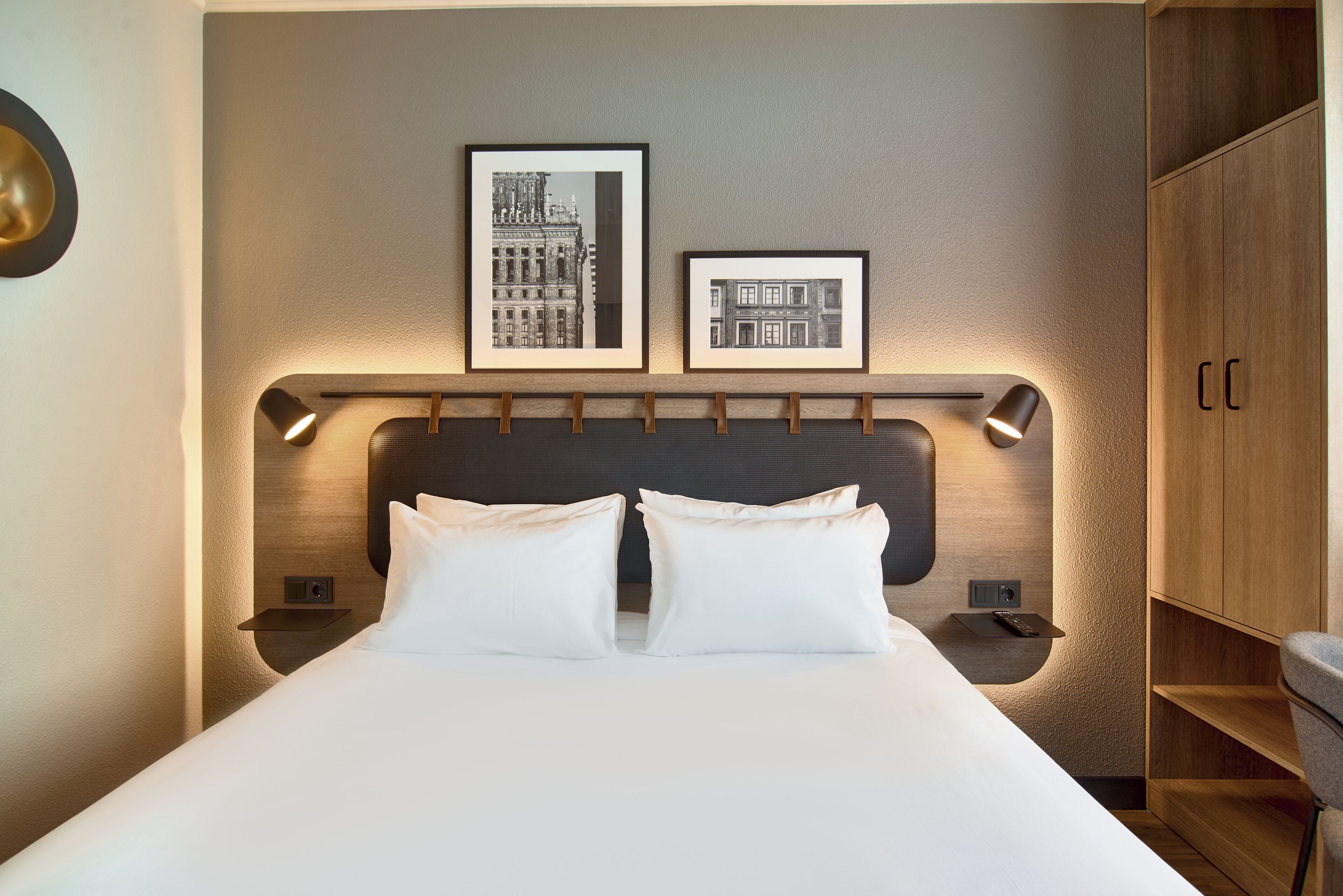 superior room, 1 queen bed | blackout curtains, free wifi, bed sheets