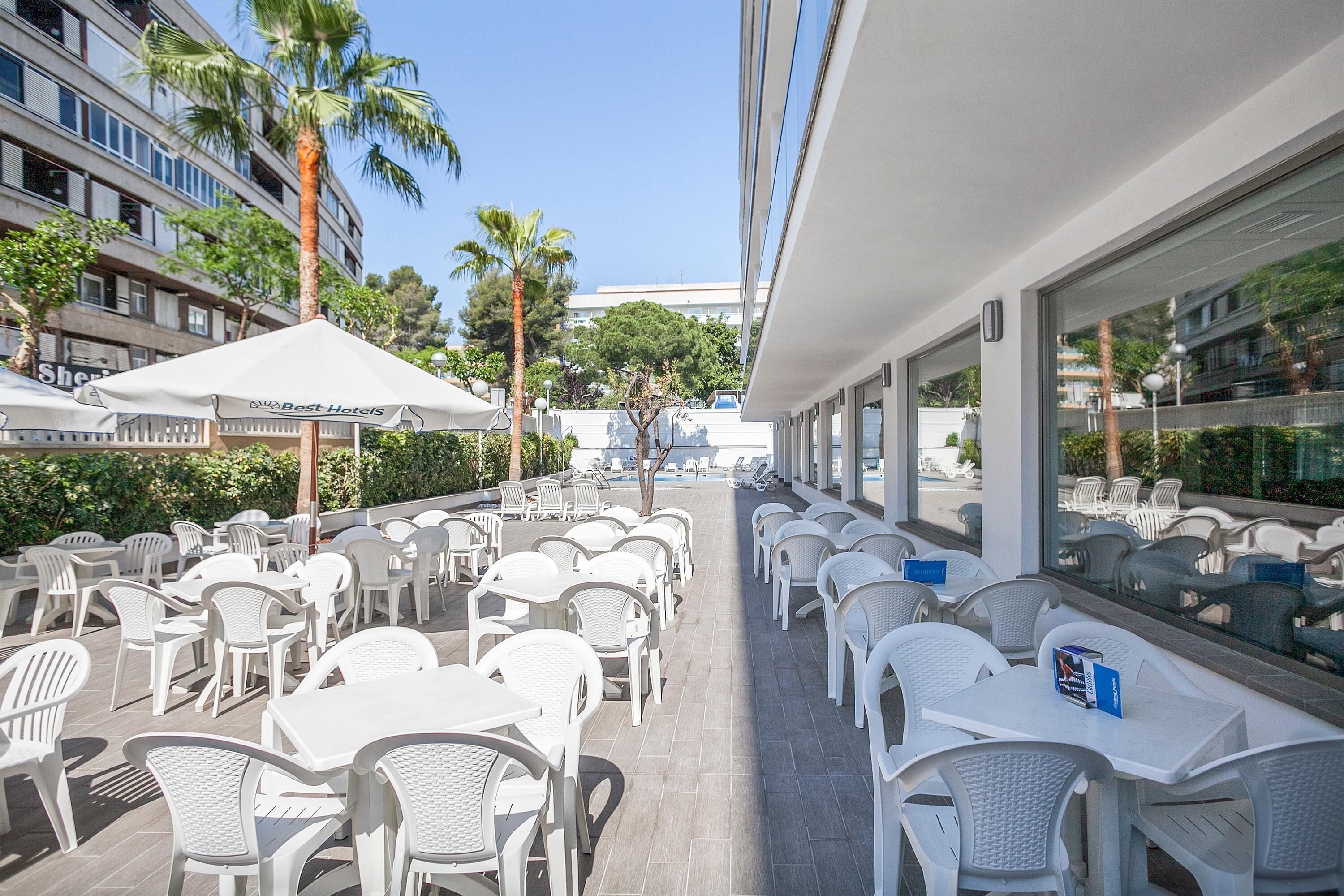 Bar (in der Unterkunft)