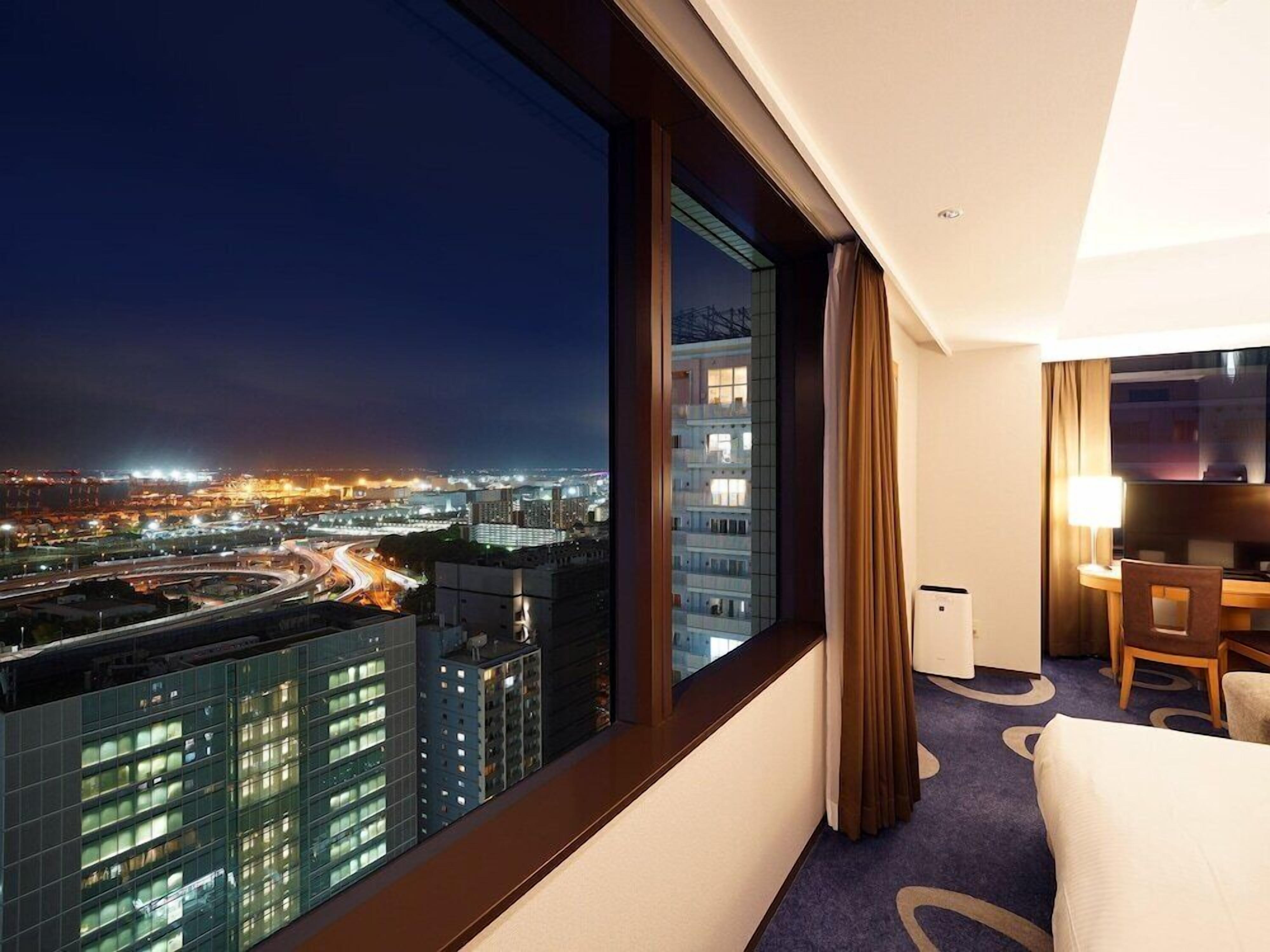 Premium bedding, down comforters, individually decorated