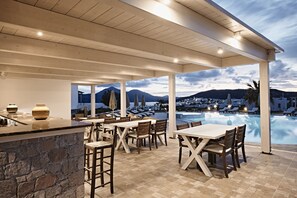 Living area - Santa Maria Village (Milos)