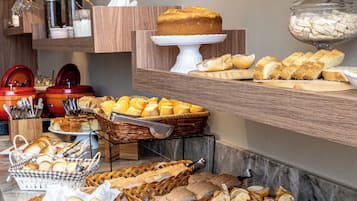 Desayuno estilo bufé