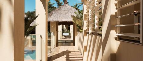 Appartement, 4 slaapkamers (Four Bedroom Beachfront Apartment) | Uitzicht op de binnenplaats