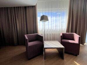 Living area - Strand Spa & Conference Hotel (Parnu)